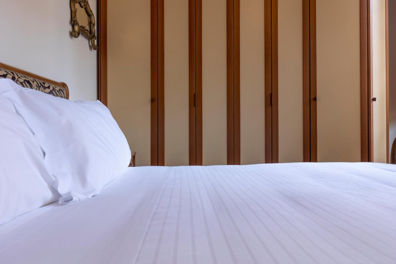 Fossi Elegant Apartment Firenze Bagian luar foto